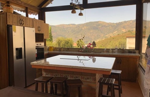 Paute House | Villa Nathalie -Cheerful Rustic House