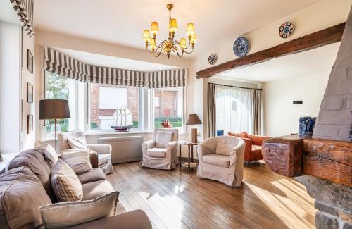 Koksijde-Bad House | Villa near Belgian Coast with Sea Views