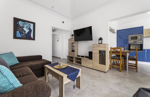 Matagorda Villa | Villa Nico by Escape Home