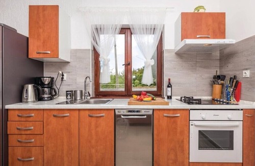 Lovran Villa | Villa Nino with view - Lovran by Villas Guide