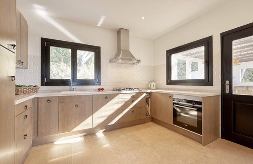 Sant Josep de sa Talaia Villa | Villa Oeste: spectacular villa with views of Cala Conta and Es Vedrá