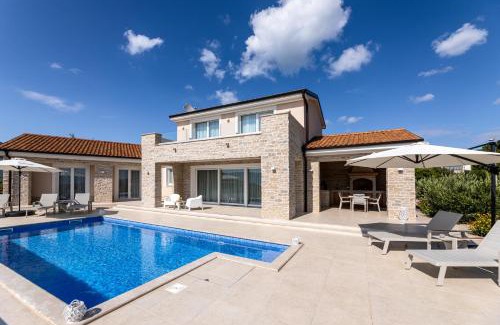 Brzac Villa | Villa Olive Garden