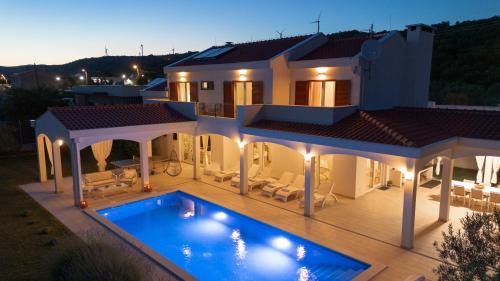 Sestanovac Villa | Villa Olivia - Peaceful Family Paradise Near Beach