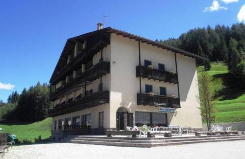 Soraga Hotel | Villa Ombretta