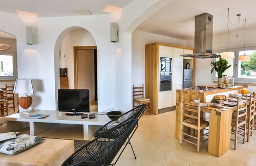 Marina di Felloniche Villa | Villa Pajare Francesi 8+2, Emma Villas