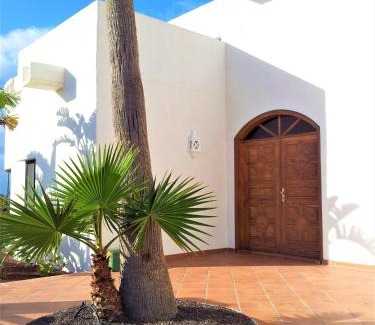 Giniginamar Villa | Villa Paradise Beach