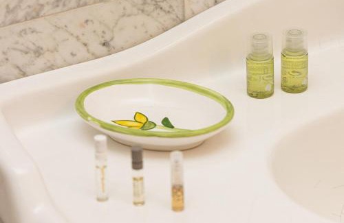 Manciano Apartment | Villa Paradiso - Piscina, Parcheggio e Privacy