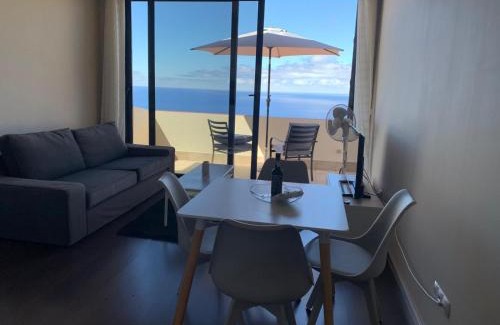 Estreito da Calheta House | Villa Pinheira I