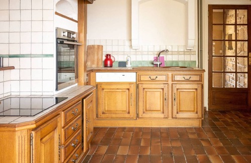 Trelevern Ski Chalet | villa port l´épine · La villa de port l´épine Vue