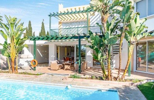 Possidon Beach Gardens Villa | Villa Poseidon Gardens by Ezoria Villas