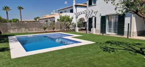Figueiral Apartment | Villa Pretty with Private Swimming Pool
