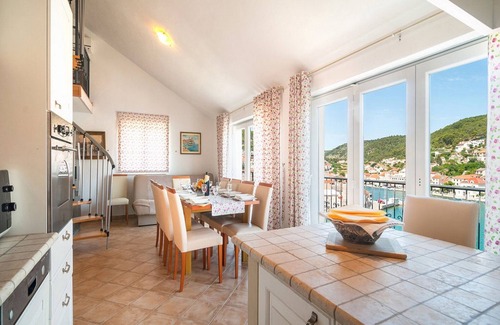 Pucisca Villa | Villa Princes - Seven Bedroom Villa