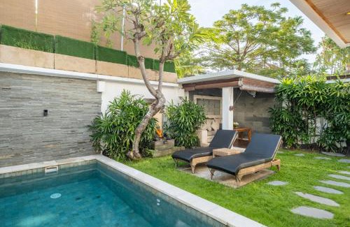 Sunset Road Villa | Villa private Pool in Seminyak, Car Park fast WIFI