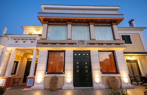 Mytikas Villa | Villa Reale