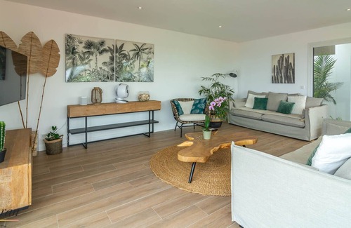 Public Villa | Villa Remi (1 bedroom)