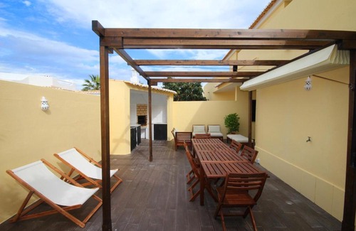 Praia da Rocha Villa | Villa Rosa A by amcf