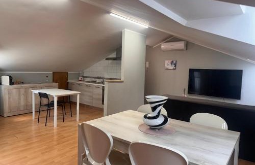 Montesilvano Apartment | Villa rosa appartamento