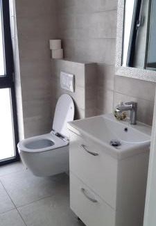 Krizna luka Apartment | Villa royale with shared pool