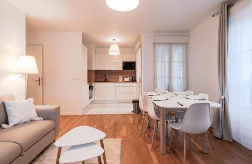 Serris Apartment | Villa Saint Honore