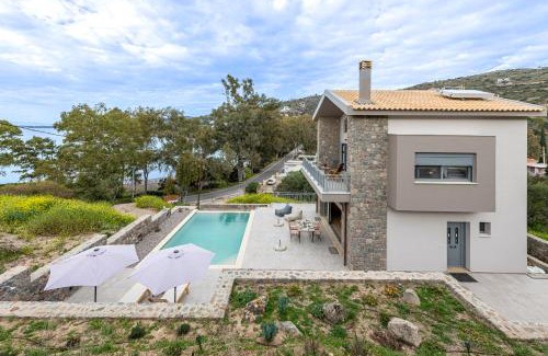 Kontos Villa | Villa Santa Anna
