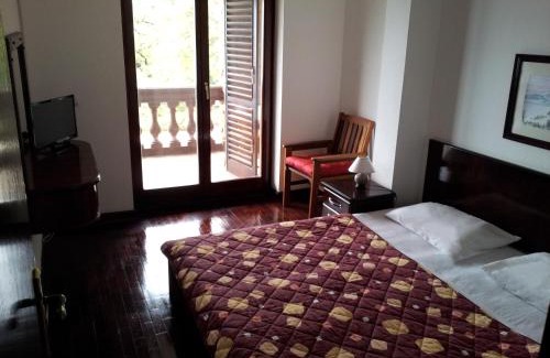 Przno House | Villa Sara Guesthouse