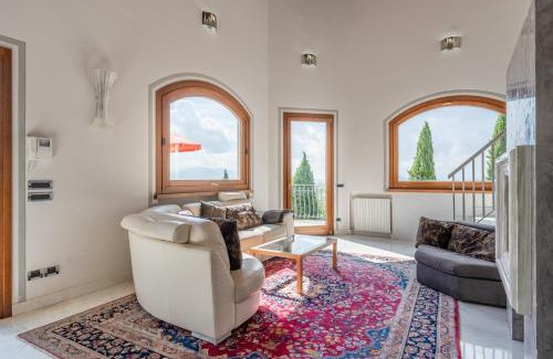 Pescia Villa | Villa Serafina