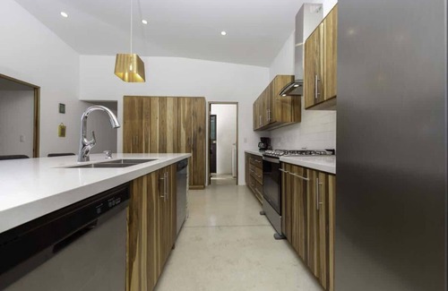 Playa Grande House | Villa Serenity 4 bedroom 1 min walk to the beach