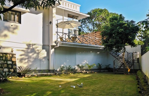 Bullawala Villa | Villa Sierra Sky - Exquisite & Elegant 4 Bedroom Villa