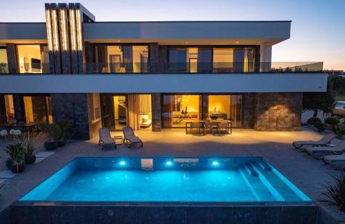 Vir Villa | Villa Sika