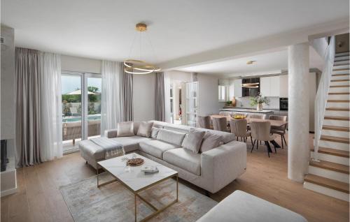 Debeljuhi House | Villa Simona Residence