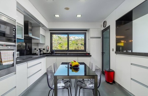 Ponta do Sol House | Villa Skylark by LovelyStay
