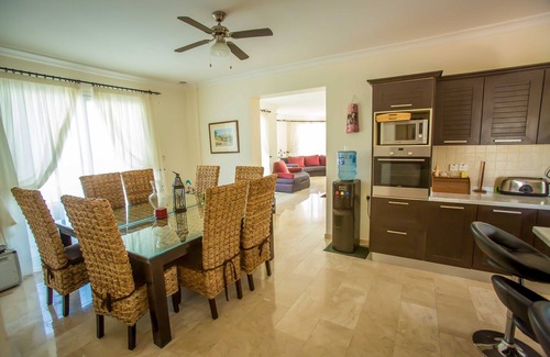 Kyrenia District Villa | Villa - Sleeps 14 - Private Pool - Cinema Room