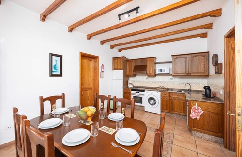 Las Brenas Villa | Villa Sol y Mar - Three Bedroom Villa, Sleeps 6