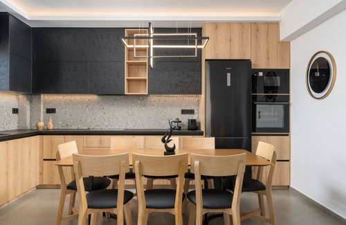 Sfakaki Villa | Villa Solaire - Heated Pool & Sauna