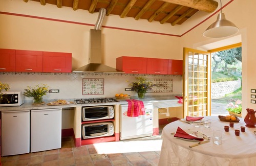 Capannori House | Villa Sole Mio - Bertolli Villas