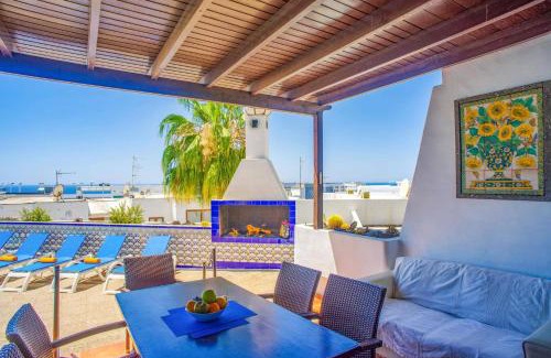 Puerto del Carmen Villa | Villa Speranza by Villa Plus