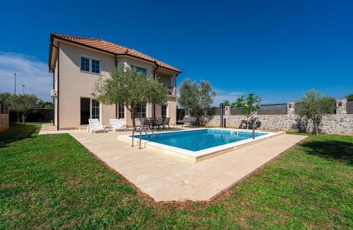 Durasevici Villa | Villa Stemi