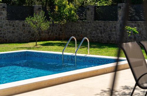 Durasevici Villa | Villa Stemi