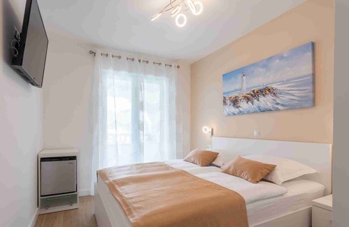 Milna House | Villa Stonehouse