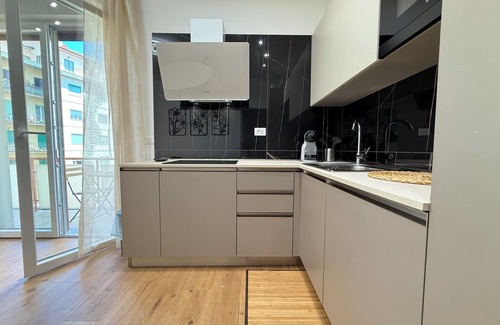 Isolotto Apartment | [Villa Strozzi]-Modern Apartment