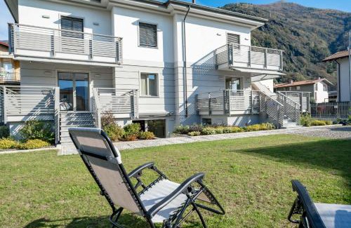 Dervio Villa | Villa Sunrise - Luxury property with pool & large private garden, few steps from the beach, ideal for families and people with mobility issues