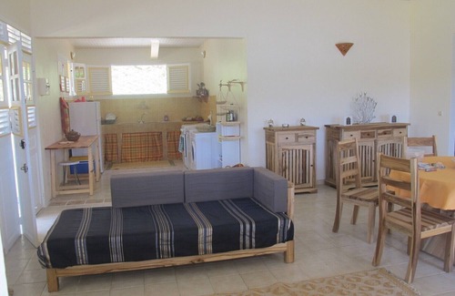 Tartane Villa | Villa T4 feet in the water Tartane la caravelle Martinique wifi, free kayak