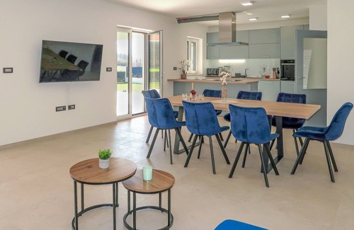 Gracisce House | Villa Temelia by Interhome