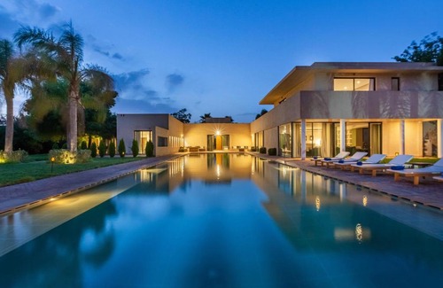 Annakhil Villa | Villa Tomazo