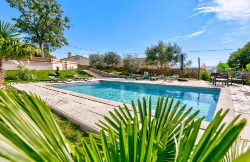 Bribir Villa | Villa Valentina - Luxurious holiday for 9 people with xxl pool and whirpool