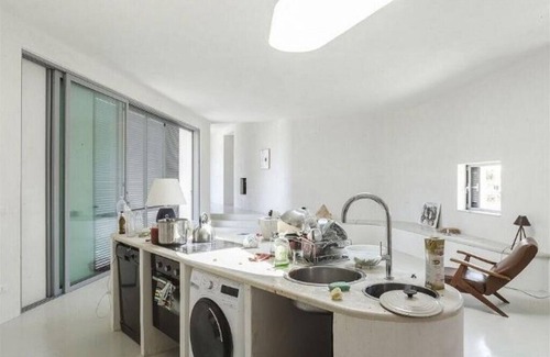 Noto House | Villa Vendicari Senior parking, swimming pool.