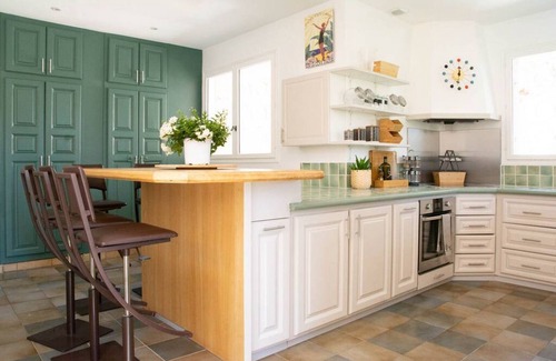 Montferrier-sur-Lez Villa | Villa Verveine - Stylish Languedoc villa with pool