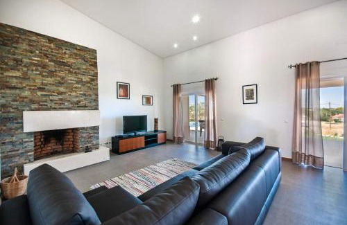 Lagoa e Carvoeiro Villa | Villa Viana by Villa Plus