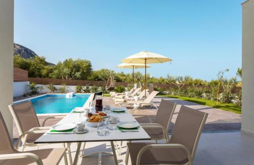 Khartata Villa | Villa Vilenia Horizon by Villa Plus