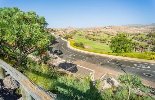Salobre Villa | Villa Vista Golf Salobre - Maspalomas self-sufficient with pool heating